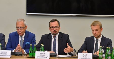 Komisja ds. VAT. Marcin Horała chce postawić Tuska i Kopacz przed Trybunałem Stanu