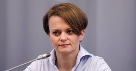 Minister Emilewicz szacuje, jaki wpływ na naszą gospodarkę będzie miał koronawirus