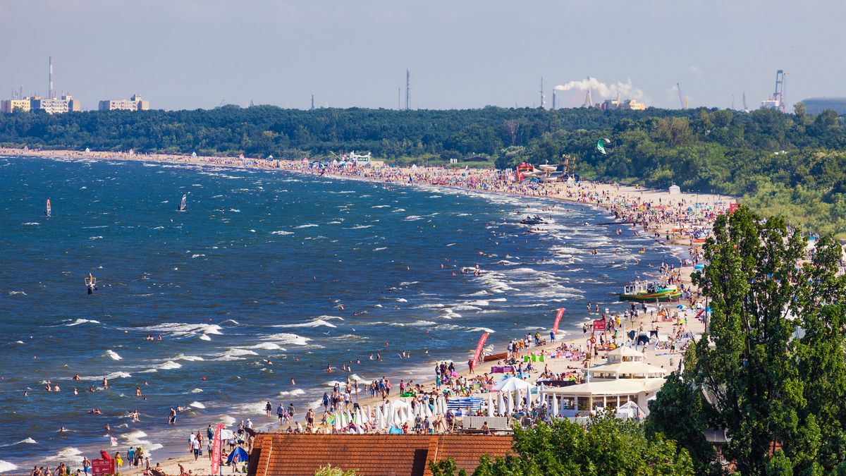 Turyści nad Bałtykiem muszą liczyć się z przykrym widokiem