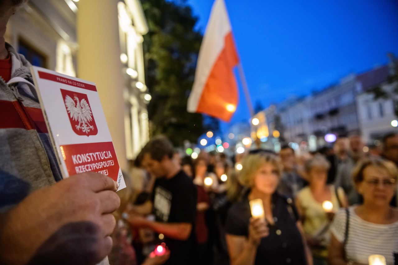 Zachodnia prasa o burzliwej debacie nad reformą ustawy o SN