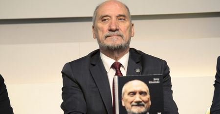 Antoni Macierewicz marszałkiem seniorem Sejmu. Funkcja tymczasowa, ale prestiżowa