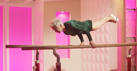 Gimnastyka dla seniorów. Aktywność fizyczna w wieku 60+