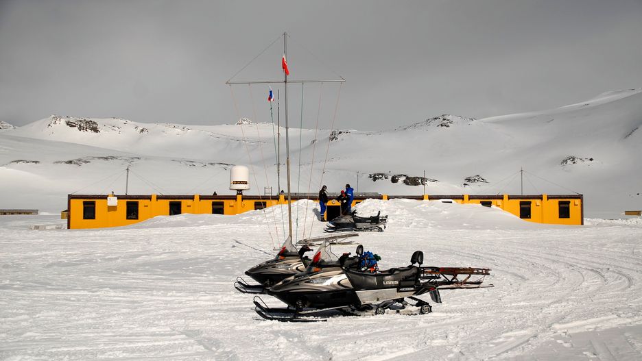 Polska Stacja Antarktyczna im. H. Arctowskiego znajduje się na wyspie Króla Jerzego