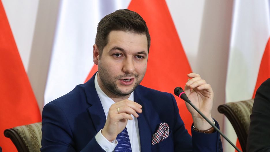 Patryk Jaki wniósł o ukaranie Hanny Gronkiewicz-Waltz grzywną 9 tys. zł.