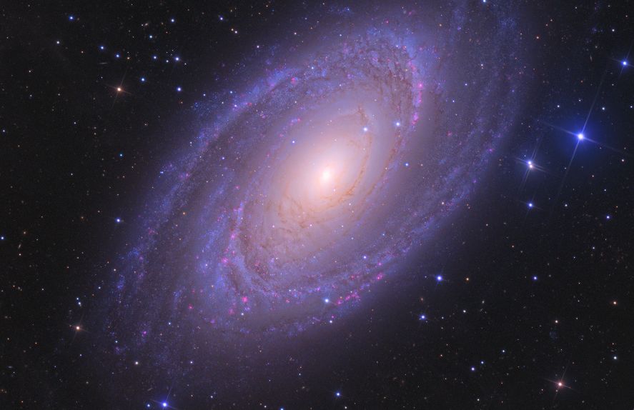 Odkryto galaktyki tak wielkie i jasne, że łamią prawa fizyki!