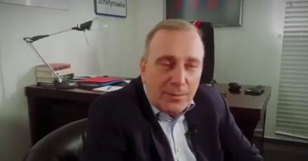 PiS pokazuje nauczycielom rządy PO. "To cynizm"