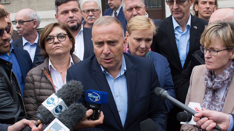 Grzegorz Schetyna oczekuje, że "pojawią się projekty tych ustaw, a przynajmniej tezy"