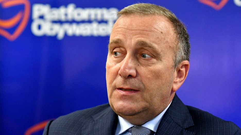 Schetyna ostro o Adamowiczu 