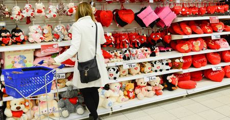Sklepy kochają walentynki. Tyle wydają Polacy