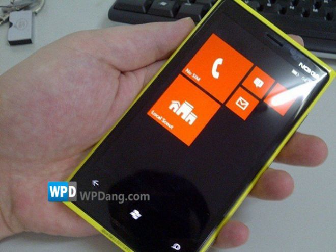 Nokia Phi - godny następca Lumii?