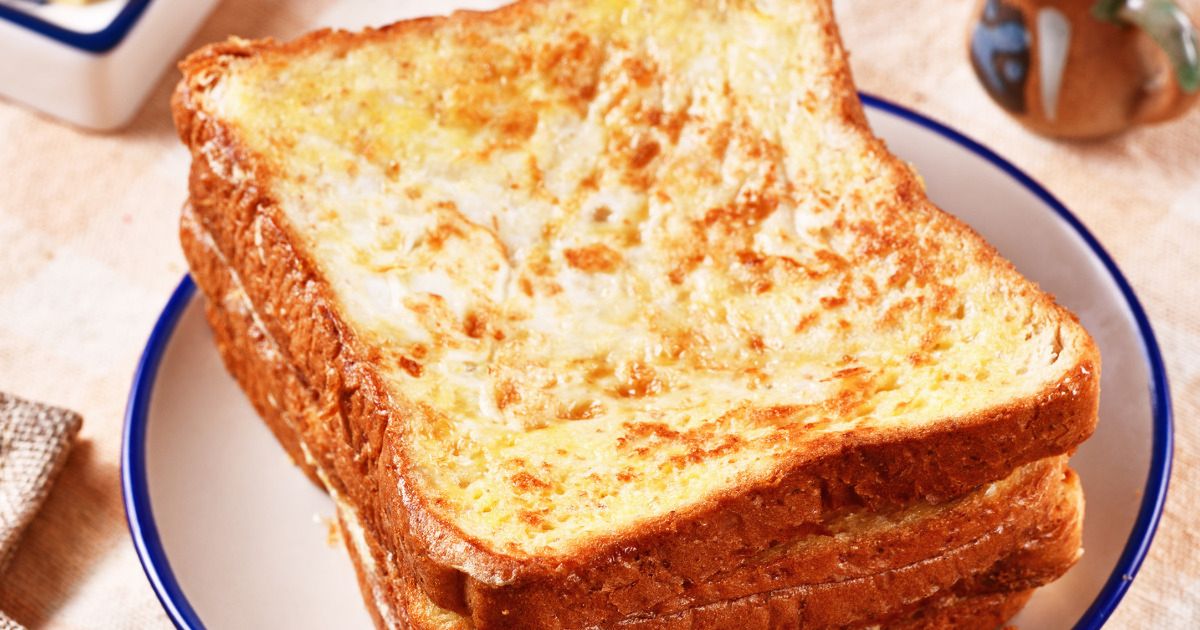 Chleb w jajku - Pyszności; foto: Canva