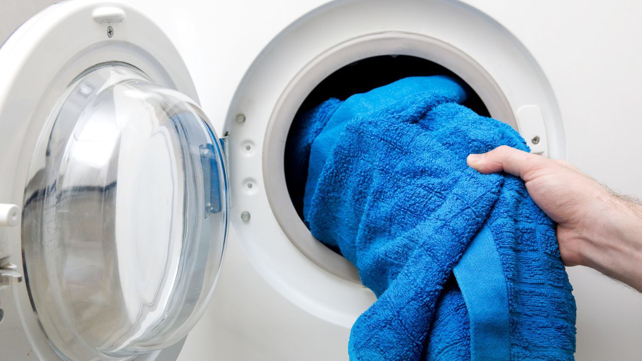 Każda pralka potrafi wysuszyć pranie. O tej funkcji wiele osób nawet nie wie