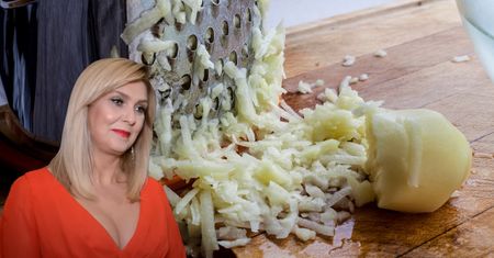Wachowicz nie robi klasycznych placków ziemniaczanych. Zawija je w niezwykłe liście