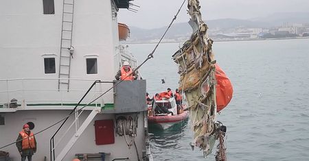 Rosyjski MON: Tu-154 rozbił się z powodu "zakłócenia orientacji przestrzennej" u pilota