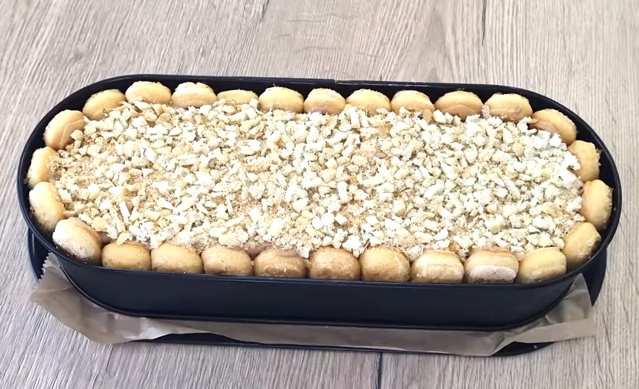 Ciasto bez pieczenia - Pyszności; foto: kadr z materiału na kanale YouTube: Sprint Cooking