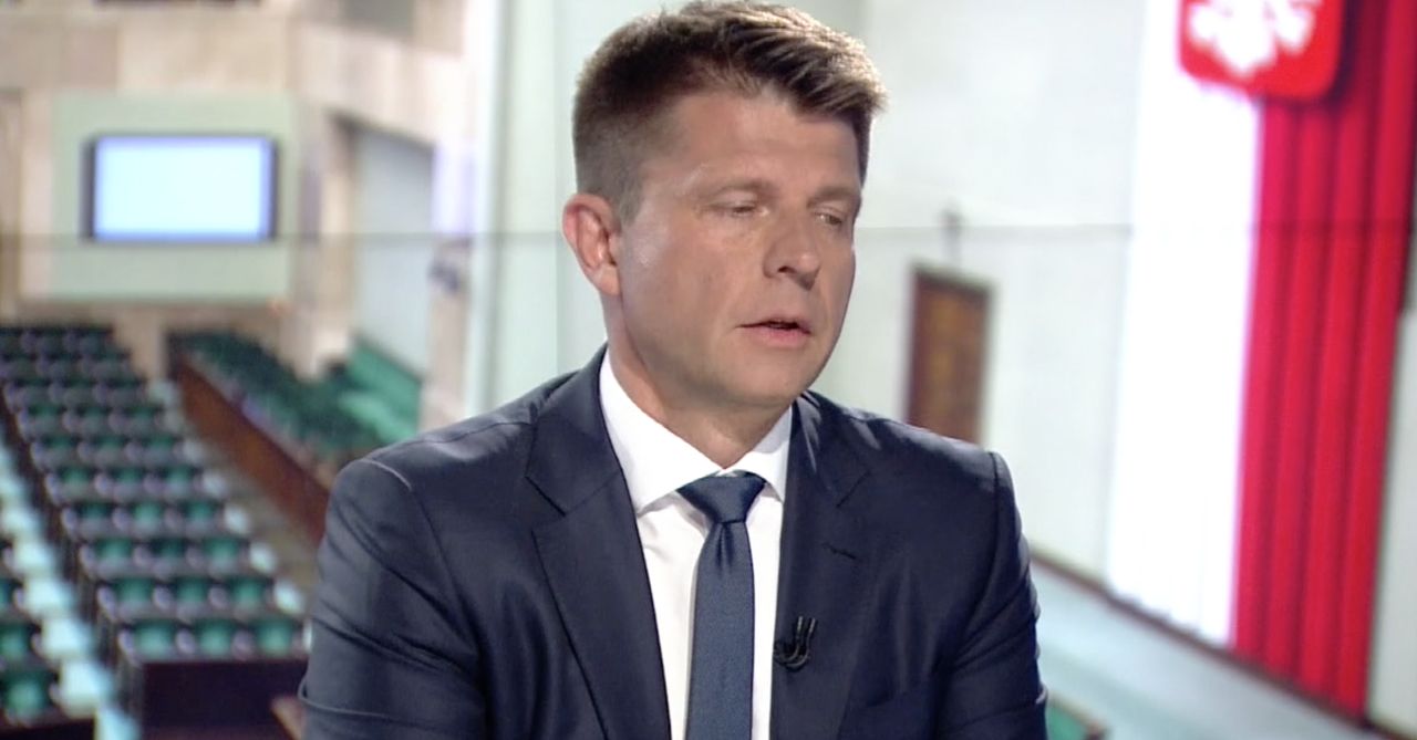 R. Petru: Błaszczak jest tchórzem, a PiS gra na niskich emocjach