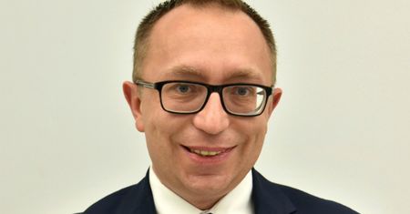 Poseł PO zaproponował posadzenie drzew w Kielcach. Odpowiedź prezydenta jest bezcenna