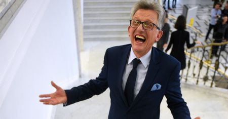 "Ale jaja...". Internauci szydzą ze zdjęcia prokuratora Piotrowicza