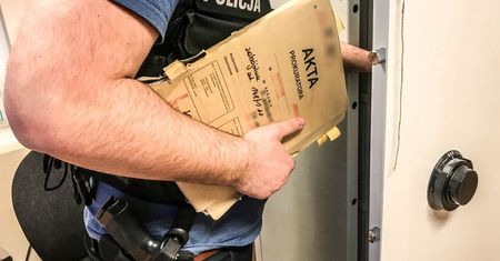 Zabójstwo mężczyzny w Żaganiu. Policjanci z "Archiwum X" wracają do sprawy sprzed 21 lat