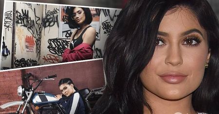 Kylie Jenner w stylu retro w najnowszej kampanii kultowych butów