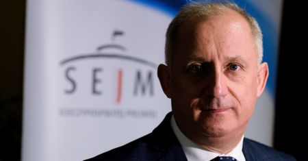 Sławomir Neumann i kolejne taśmy. Były działacz PO: "rozmawia nie jak polityk tylko jak mafioso"