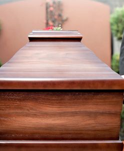 Bójka na pogrzebie. Skandaliczne nagranie z Glasgow