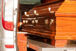 Meksyk. 40-letni mężczyzna ukradł karawan z trumną