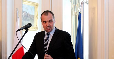 Szwajcarska gazeta o Polakach mordujących Żydów. Odpowiedź ambasadora RP zignorowana