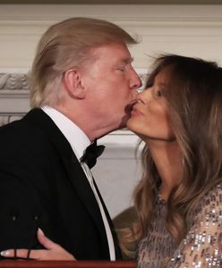 Najpierw trampki, potem szpilki. Melania Trump po raz kolejny zaskoczyła stylizacją