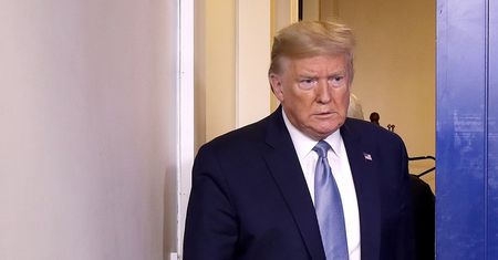 Donald Trump ponuro o koronawirusie. Przewiduje długą walkę