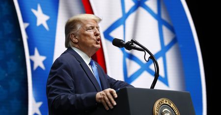 Donald Trump mocno uderzył w Żydów. Podniosła się wrzawa