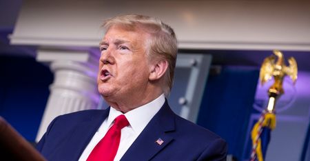 Koronawirus. USA walczy z pandemią: wzrosła liczba zgonów i zakażonych