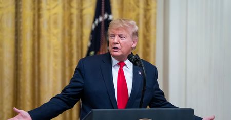 Donald Trump o ambasador USA na Ukrainie Marie Yovanovitch. "Pozbądź się jej"