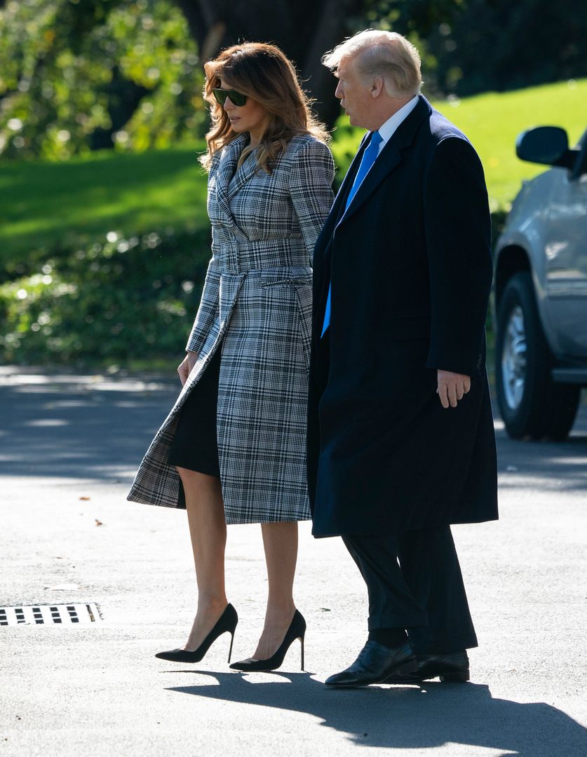 Donald Trump nie ufa rodzinie Obamów