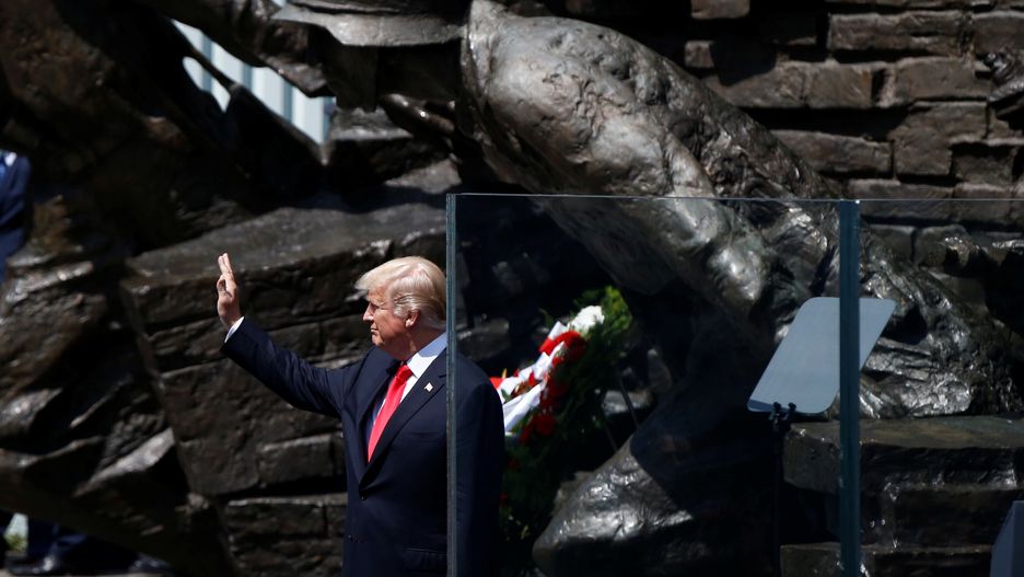 Donald Trump podczas przemówienia w Warszawie