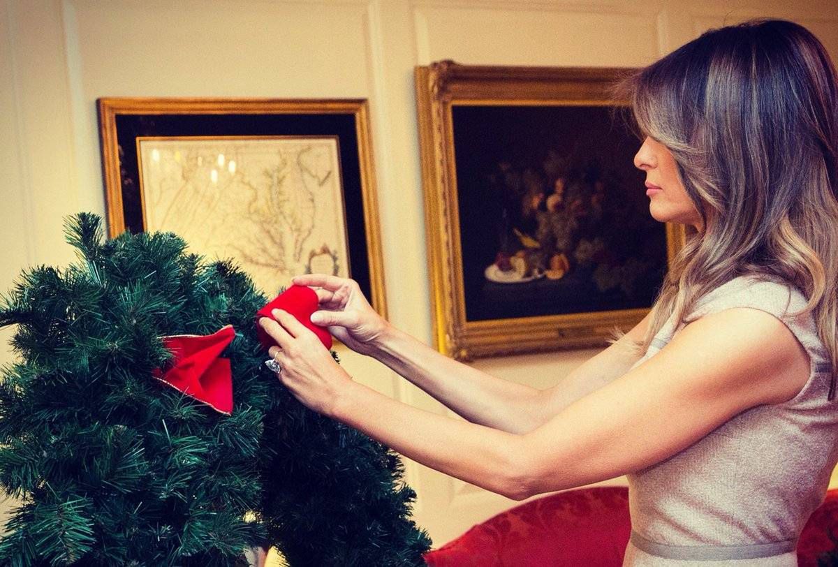 Melania Trump stroi Biały Dom na Boże Narodzenie 2017