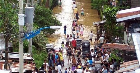 19 ofiar tajfunów na Filipinach