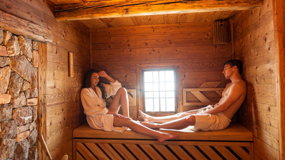 Sauna parowa, sauna sucha lub sauna mokra to dobre sposoby na odprężenie