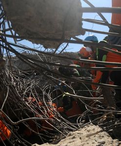 Tsunami w Indonezji. Wciąż przybywa ofiar, wzrasta liczba rannych. Mieszkańcy przerażeni