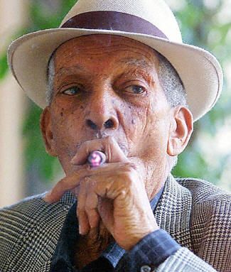 Zmarł Compay Segundo, bohater filmu "Buena Vista Social Club"