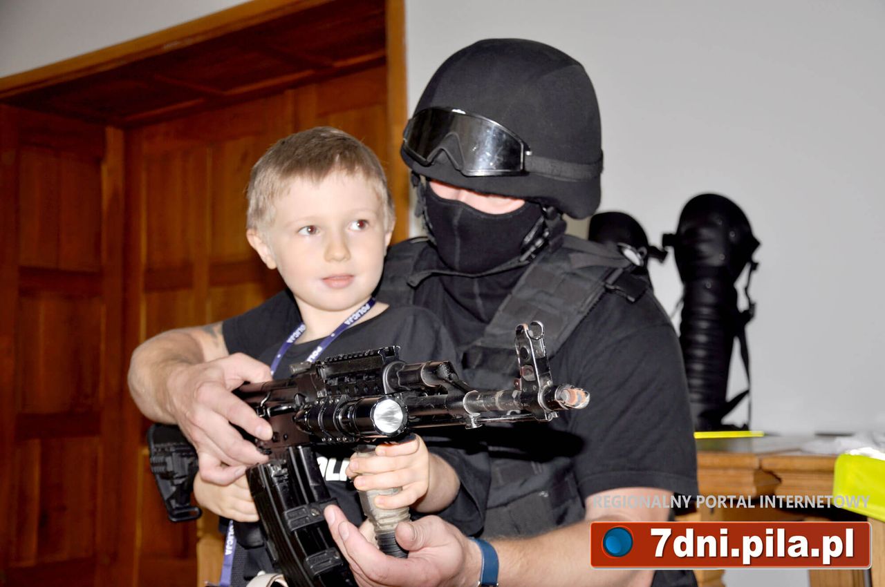 6-letni Adaś został policjantem
