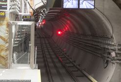 Spacerek tunelem. Trzech pijanych mężczyzn wędrowało wzdłuż torowiska II linii metra