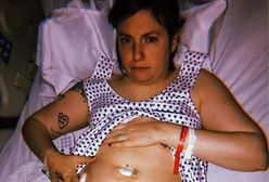 Lena Dunham pokazała zdjęcie po poważnej operacji. "Majtki z siatki i blizny są super"