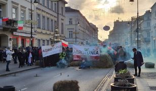 Centrum Warszawy sparaliżowane przez protest rolników [ZDJĘCIA]