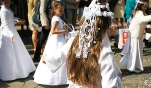 Komunia to diabelsko droga impreza. Łatwo wydać na nią więcej, niż na wesele