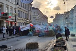 Centrum Warszawy sparaliżowane przez protest rolników [ZDJĘCIA]