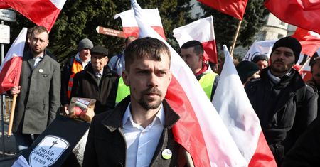 Strajk ostrzegawczy rolników z AgroUnii. Domagają się m.in. skutecznej walki z ASF