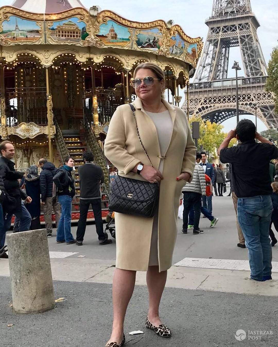 Katarzyna Niezgoda pozdrawia z Paryża