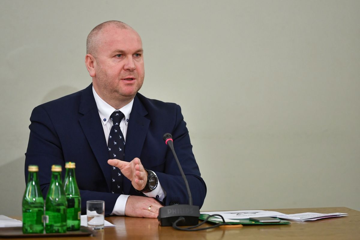 Paweł Wojtunik, były szef CBA, zeznaje przed sejmową komisją śledczą ds. VAT
