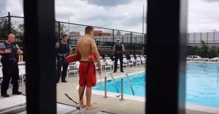 Polak próbował się utopić w USA. Pozwał policjantów, którzy wyciągnęli go z wody